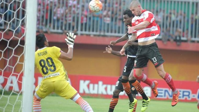 Madura United Sukses Taklukan Perseru Serui Di Indonesia Soccer Championship (ISC) 2016